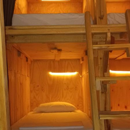 Hostel Tropico 20 Pdc Playa del Carmen Eksteriør billede