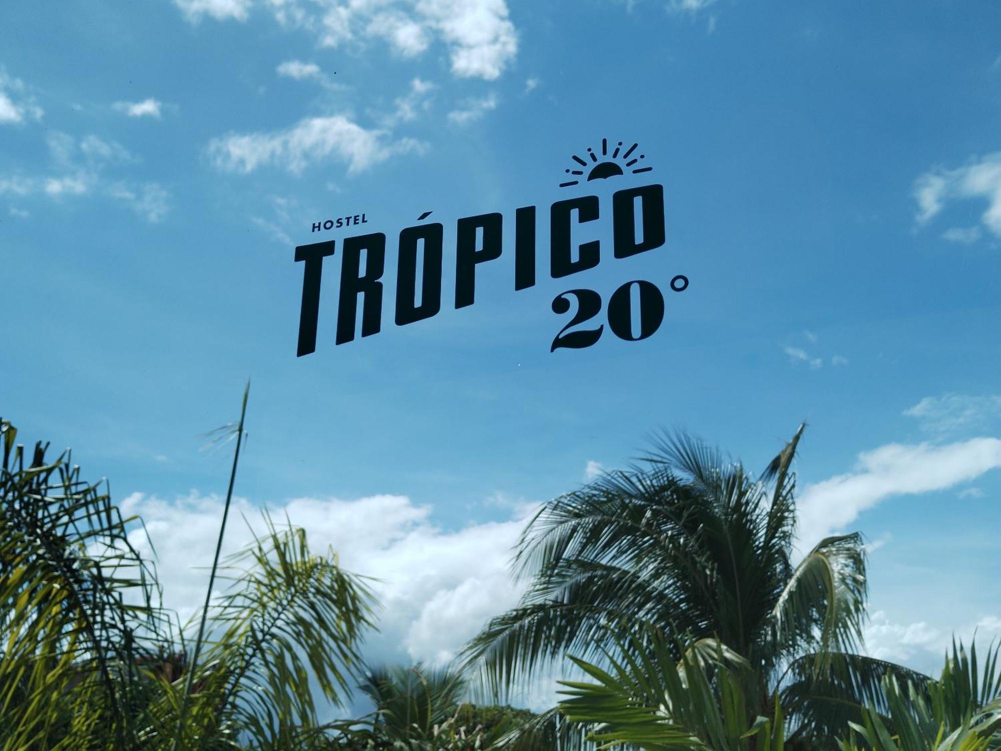Hostel Tropico 20 Pdc Playa del Carmen Eksteriør billede